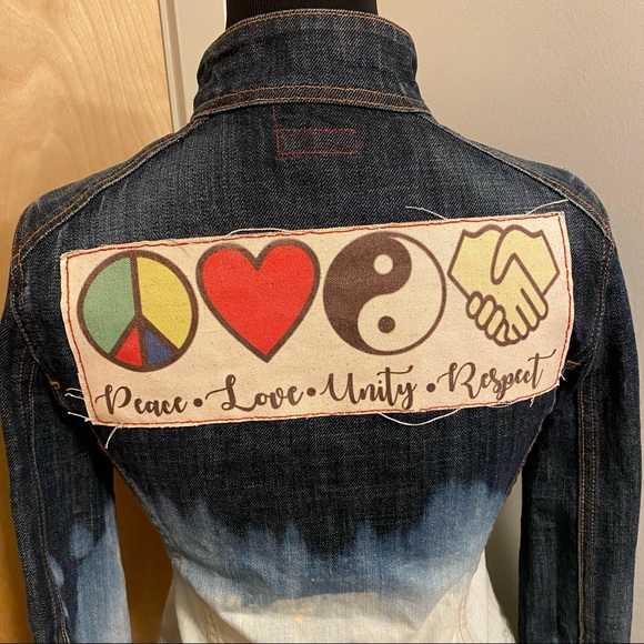 Citizens of Humanity Customized Distressed Denim Jacket Women’s Size Small - Picture 4 of 16